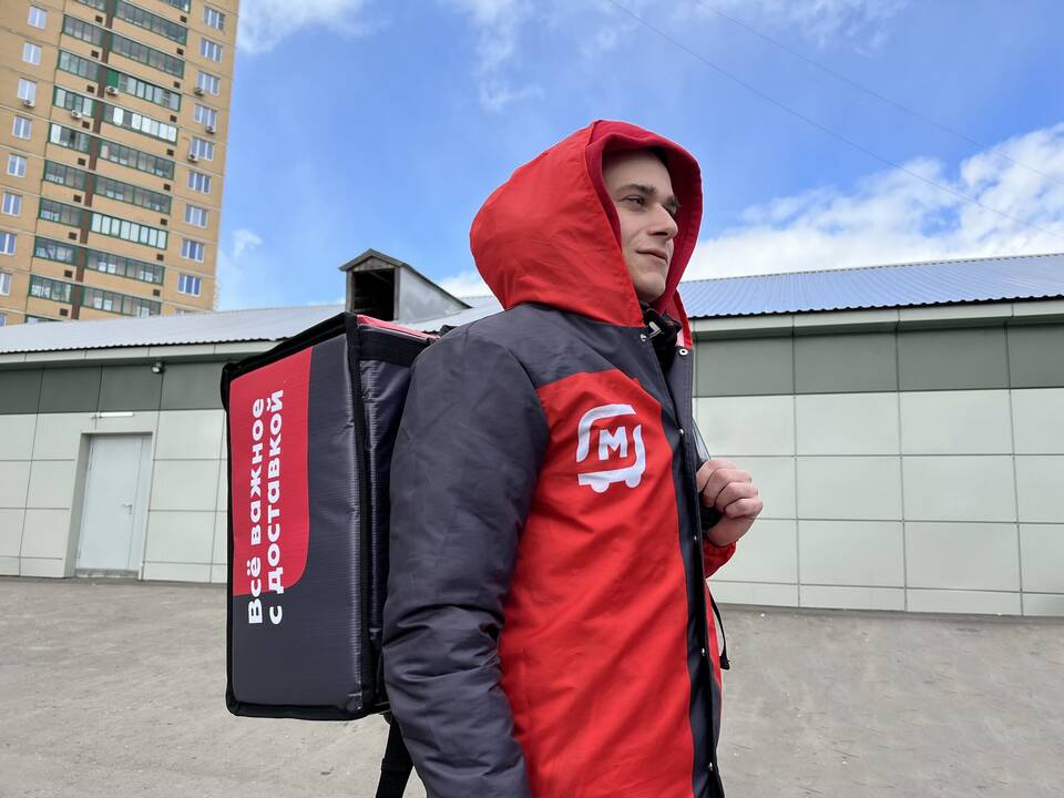 Сравнение работы курьером в Магните и Пятерочке
