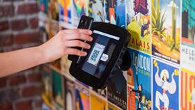 Как создать электронную визитку с QR-кодом в Триколор ТВ